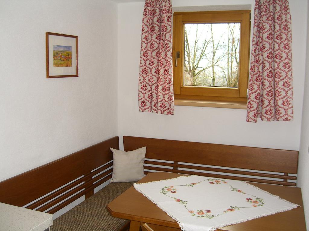 Gaestehaus Hofer Brixen im Thale Buitenkant foto